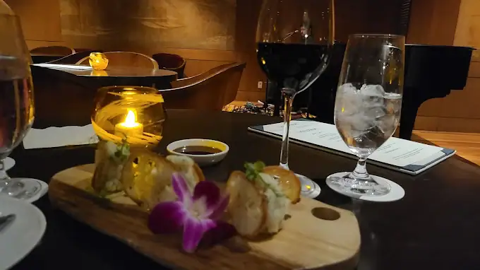 Lewers Lounge Honolulu