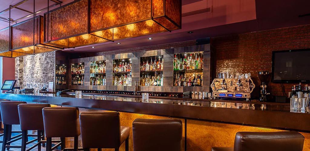 The sleek and stylish bar of Blu Ristorante and Lounge