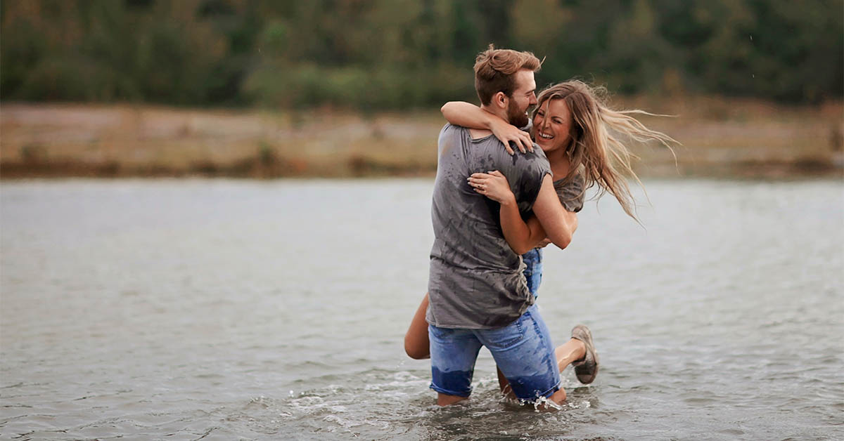 Guy being playful on a first date