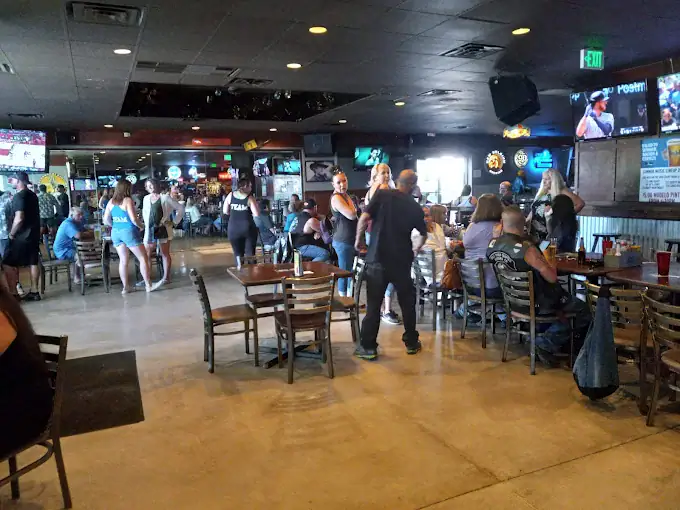 Scooter's sports bar and grill aurora