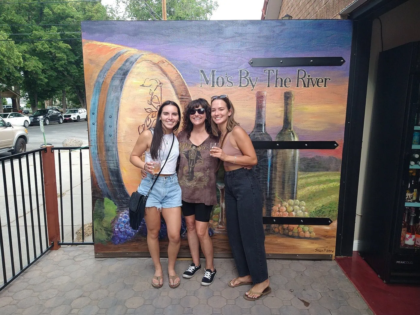 Mo's By The River Nevada