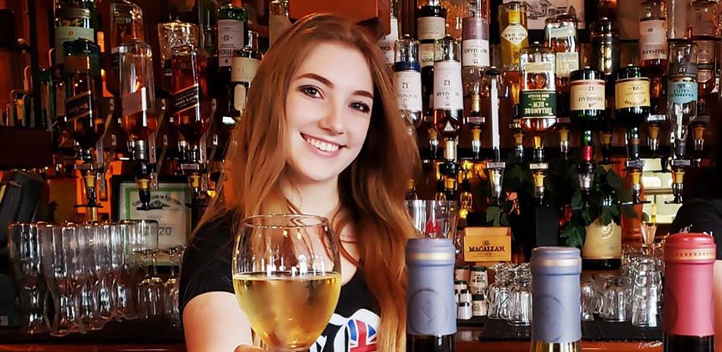 The Pub is a watering hole where you can pour your own beer and find Tampa hookups