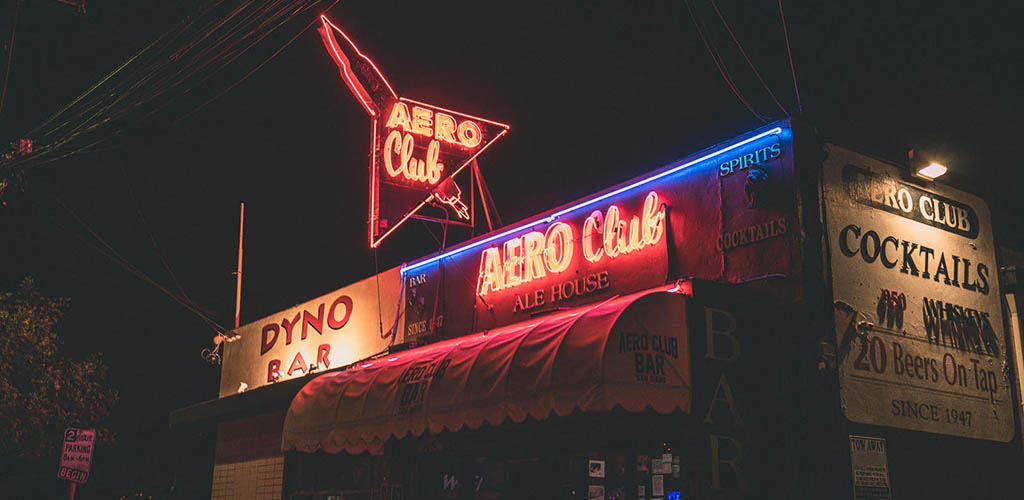 Aero Club Bar exterior signs