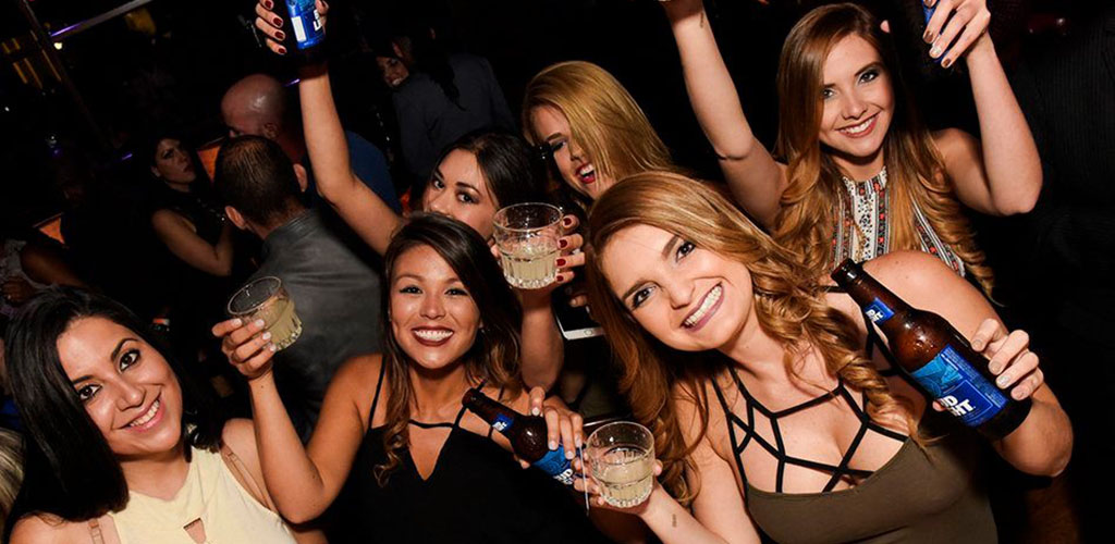 The Best Spots for Las Vegas Hookups in 2022 (Our Favorites)