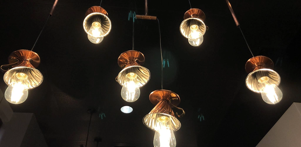 Lighting decor made with ceramic coffee drippers from Empresso