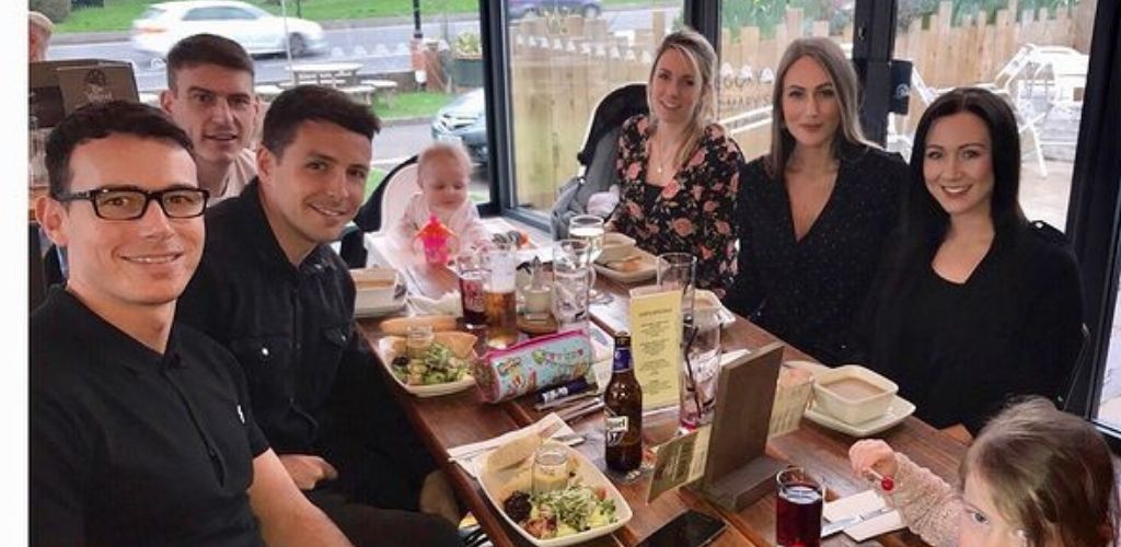 3 Coventry couples and their kids dinning at The Millpool Coventry