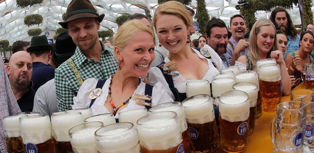 The beautiful beer maids in Zeitgeist San Francisco