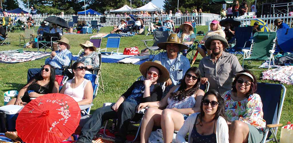 Bakersfield girls hanging out in lawn chairs at the Bakersfield Jazz Fest