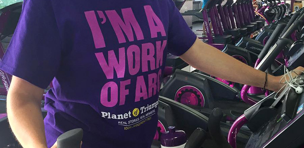 "I'm a work of art" t-shirt. A good option to wear while looking for singles to hookup with at from Planet Fitness.