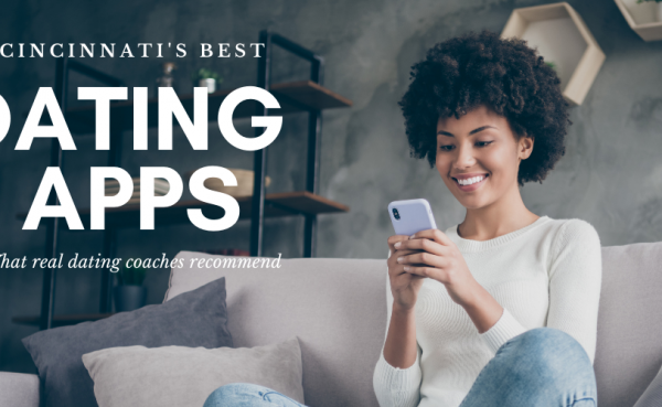 Woman trying out the best dating apps in Cincinnati while in her livingroom