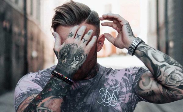 Do girls like guys like him who have tattoos?