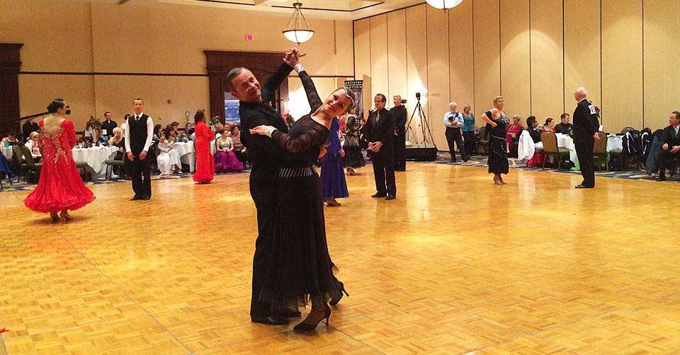 A formal dance class at Triangle Ballroom Dance Center Raleigh