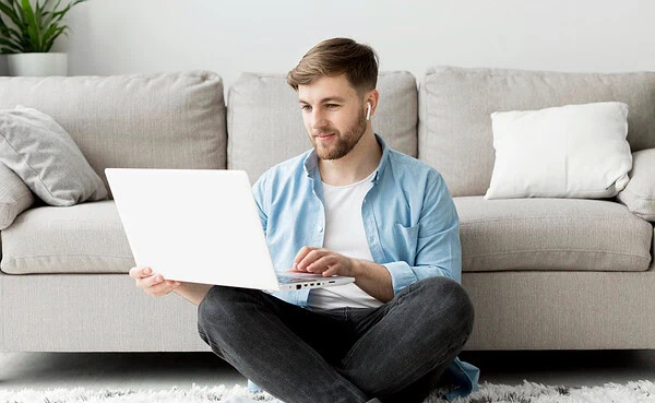 Why Men Choose LuckyCrush Over Dating Apps: The Video Chat Advantage